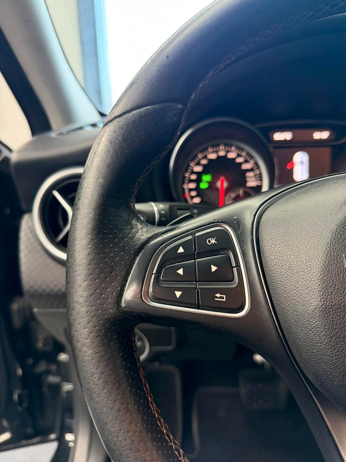 Mercedes-benz A 180 d Automatic Premium