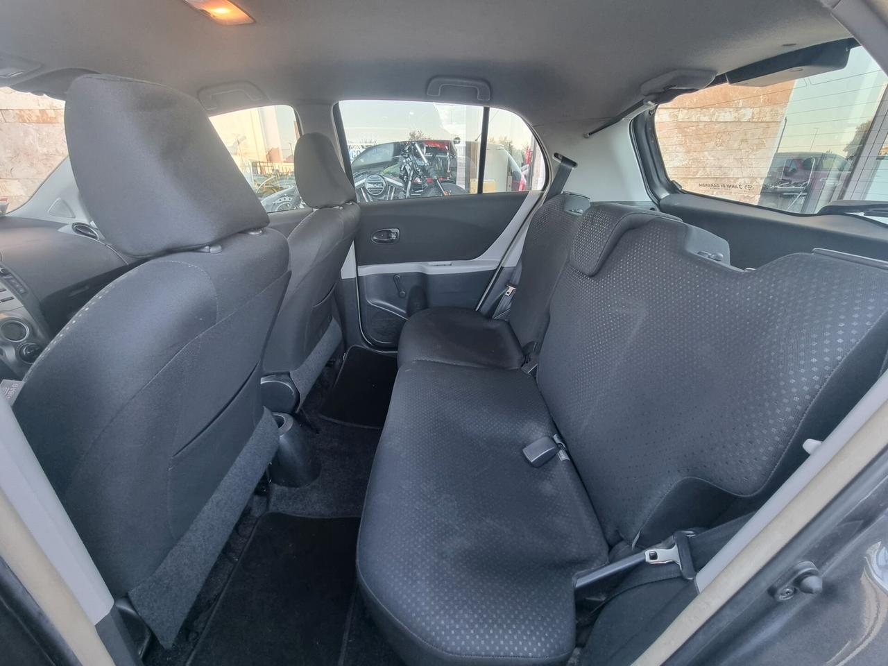 Toyota Yaris 1.3 5 porte Sol