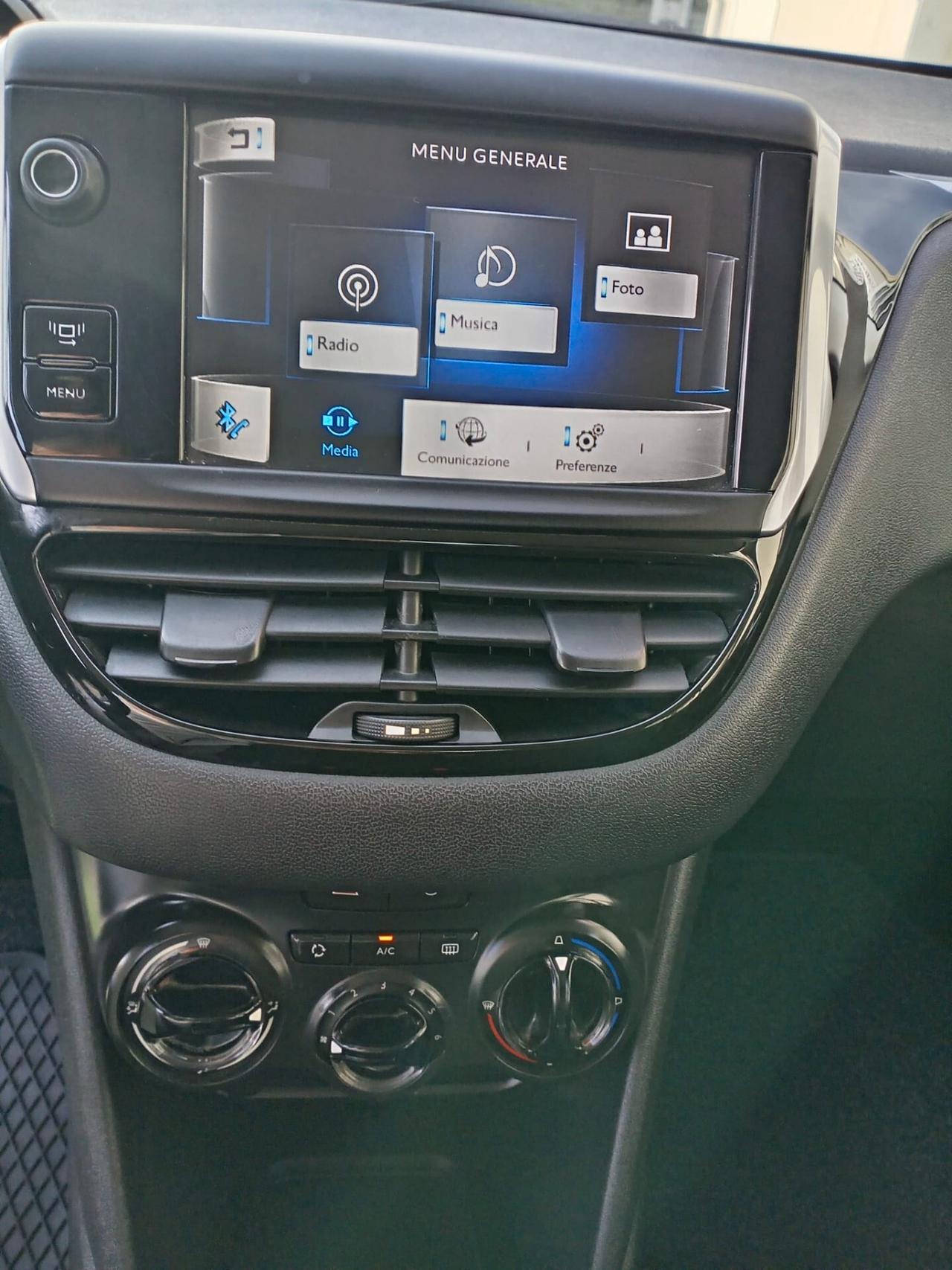 Peugeot 208 DIESEL 1.4 HDi 5 porte UTILITARIA