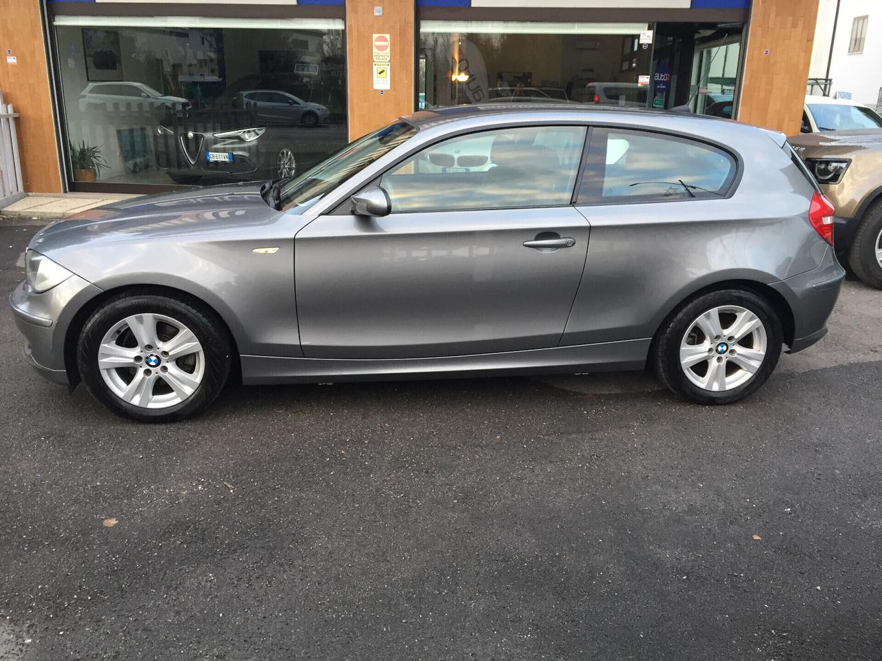 Bmw 118i cat 3 porte Attiva