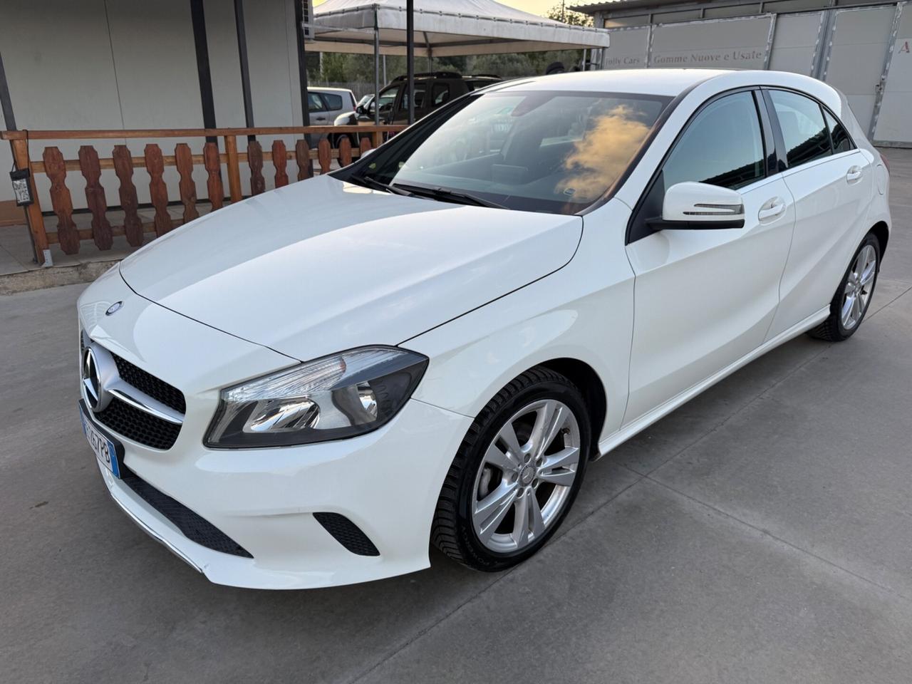 Mercedes-benz A 180 d Sport 2016