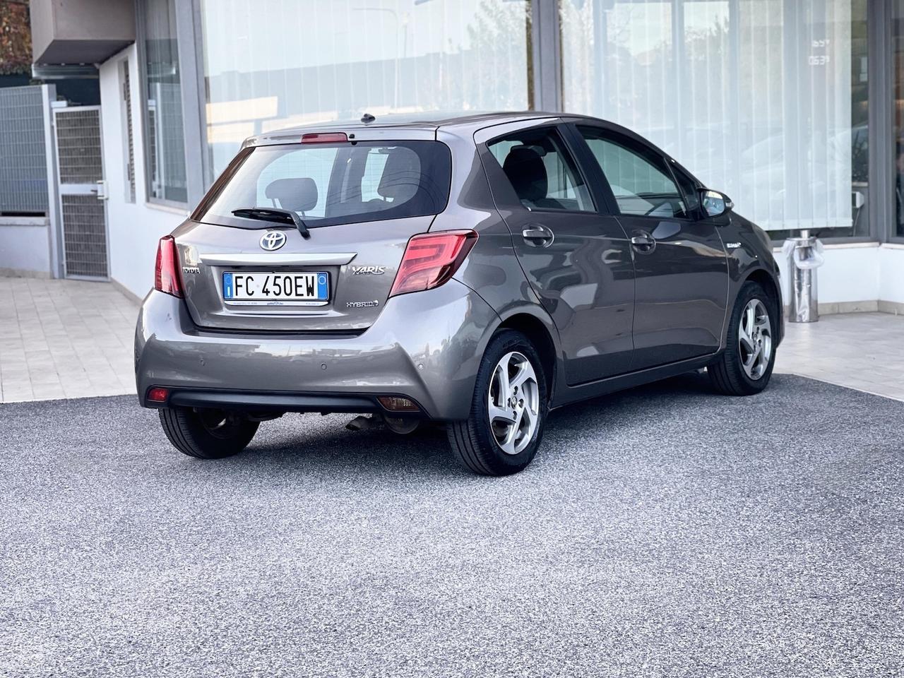 Toyota Yaris 1.5 Hybrid 73CV Automatica E6 Neo - 2016
