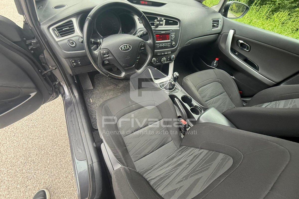 KIA cee'd 1.4 CVVT 5 porte Cool