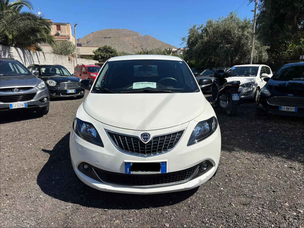 Lancia Ypsilon 1.0 FireFly 5 porte S&S Hybrid Alberta Ferretti