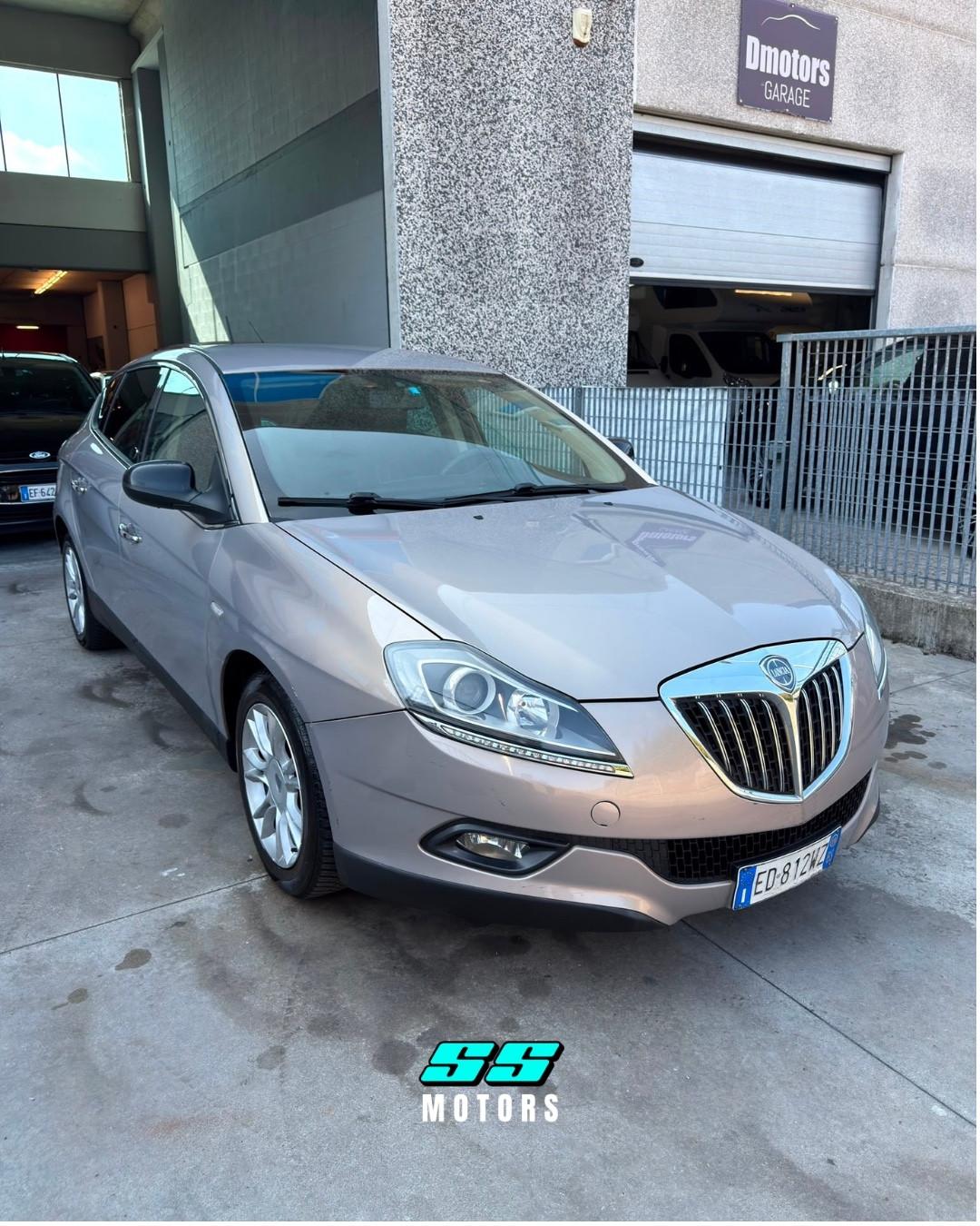 Lancia Delta Platino