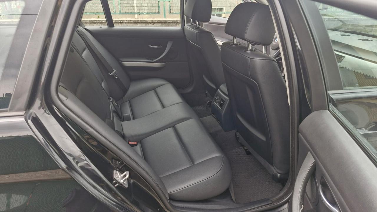 Bmw 318 318d 2.0 143CV cat Touring MSport