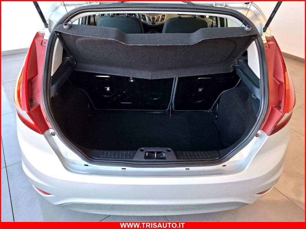FORD Fiesta 1.4 Tdci Titanium 5p NEOPATENTATI