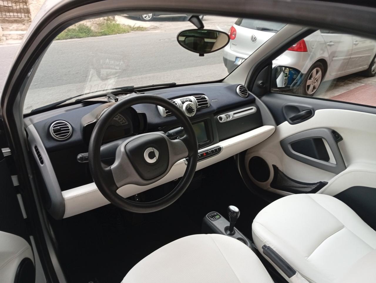 Smart ForTwo 1000 52 kW MHD coupé pulse