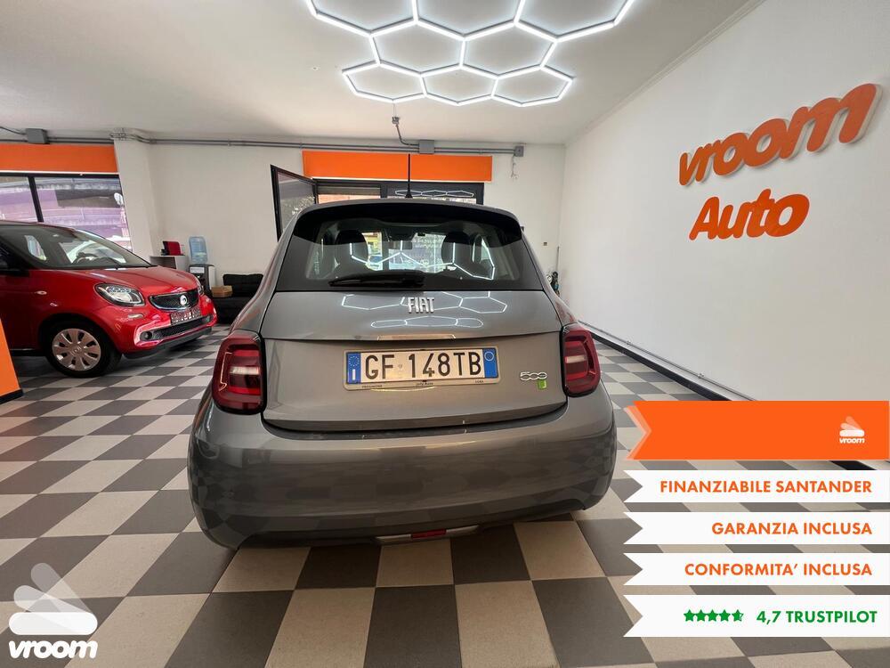 FIAT 500e Berlina 42 kWh La Prima