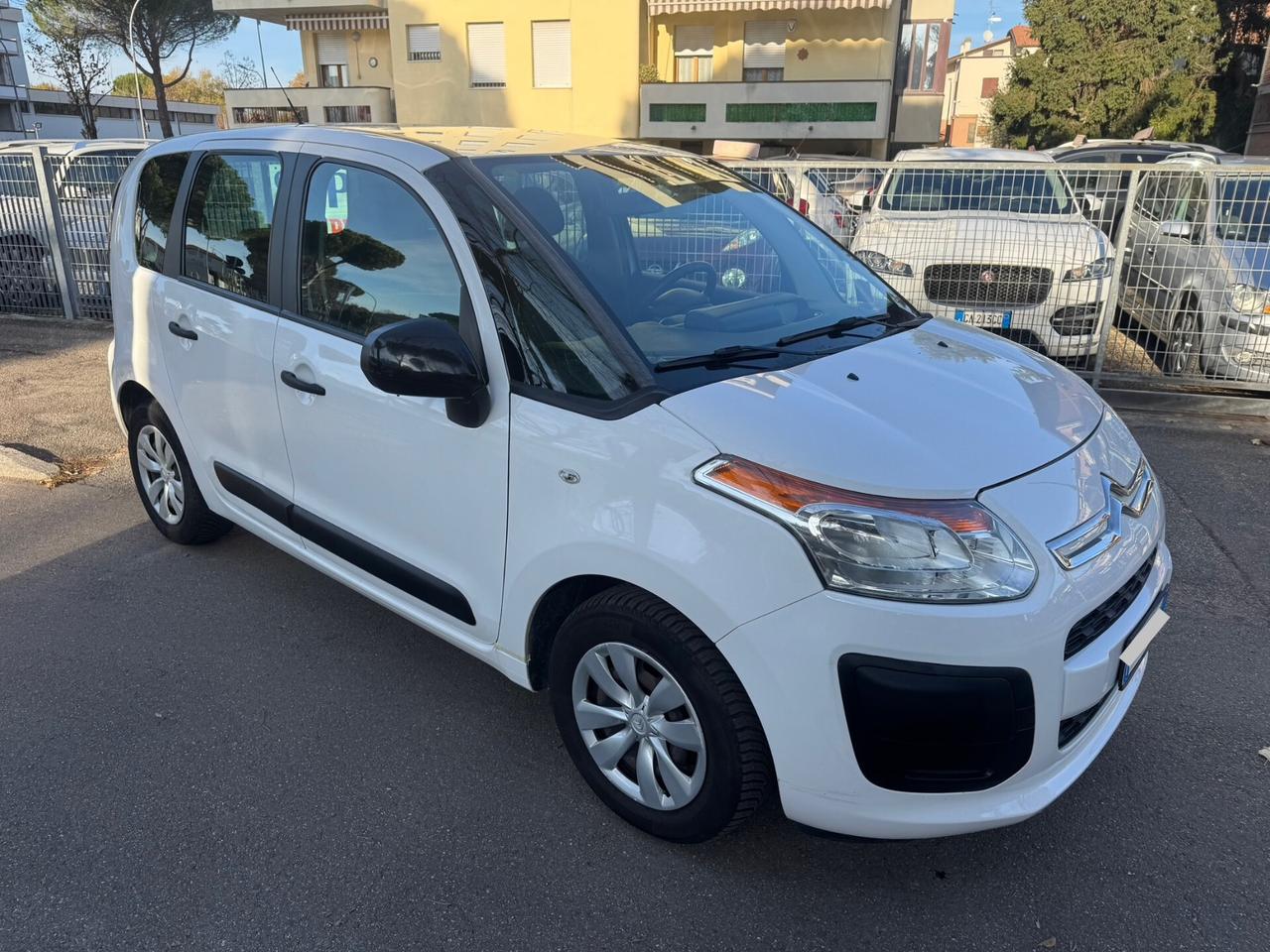 Citroen C3 Picasso 1.6 HDi neopaten garanzia 12 mesi