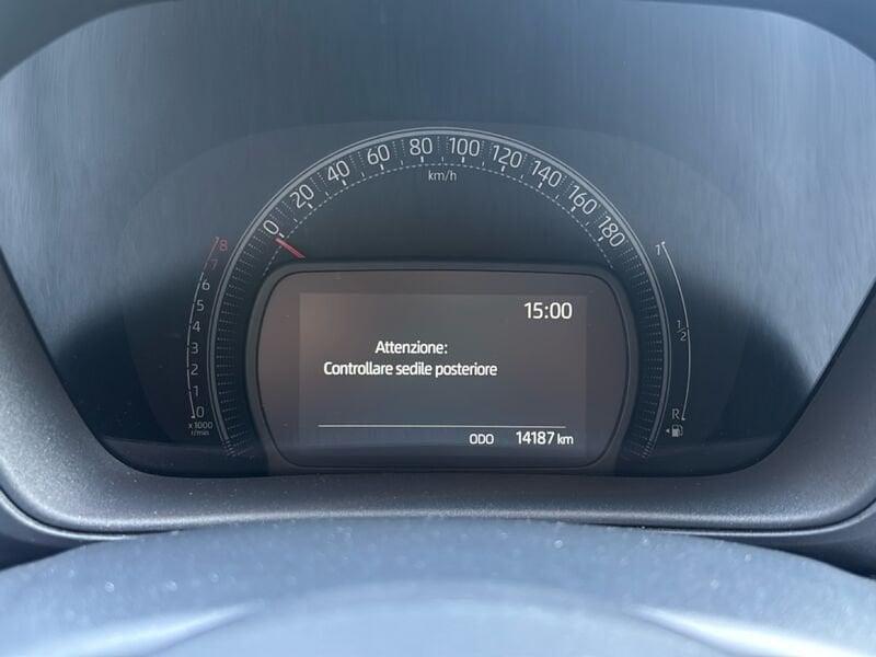 Toyota Aygo X 1.0B (72 CV) Active