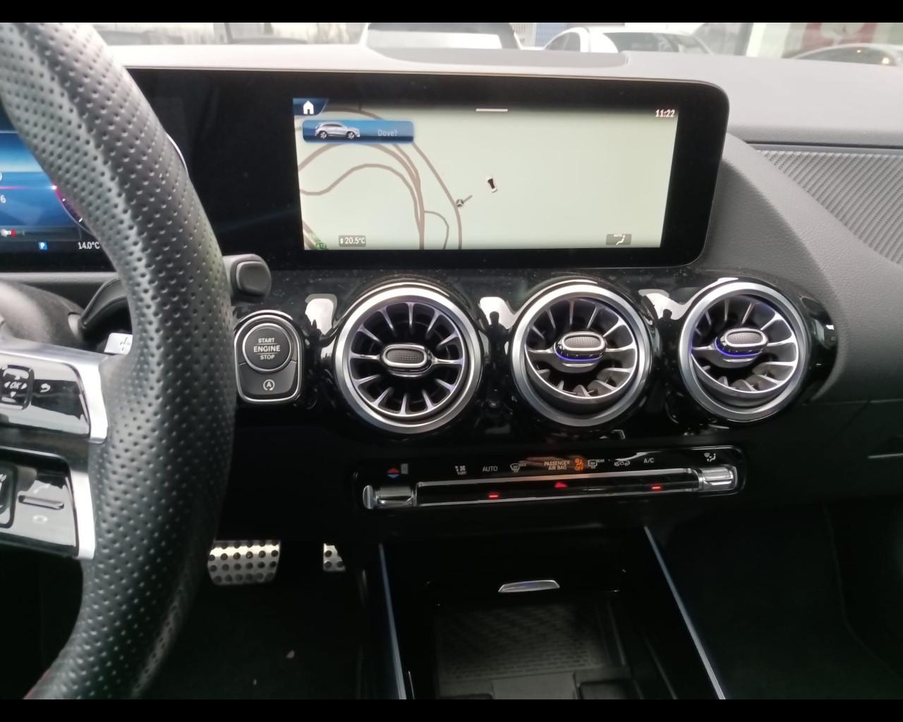 Mercedes-Benz GLA-H247 2023 - GLA 180 d AMG Line Advanced Plus auto