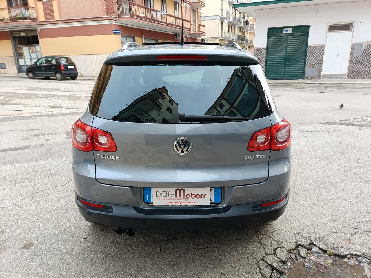 Volkswagen Tiguan 2.0 TDI DPF 4MOTION DSG Sport & Style