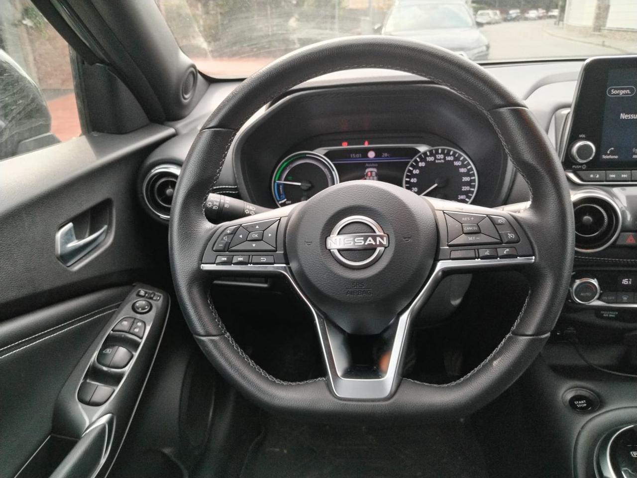 Nissan Juke N-Connecta 1.6 HEV  #5742