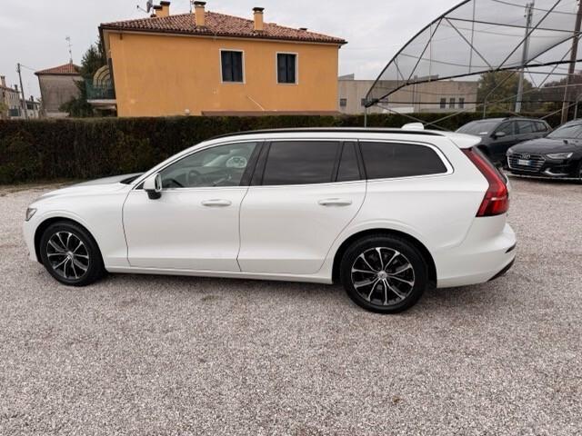 Volvo V60 2.0 b4 D 197 Cv Momentum Business Pro auto