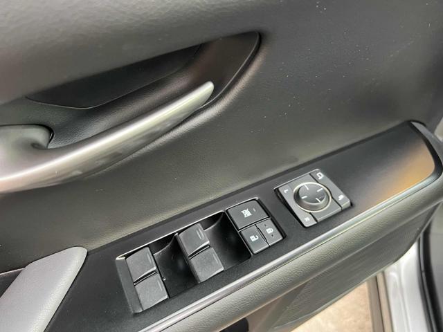 LEXUS UX 250h UX Hybrid Premium UniPro KmCertif