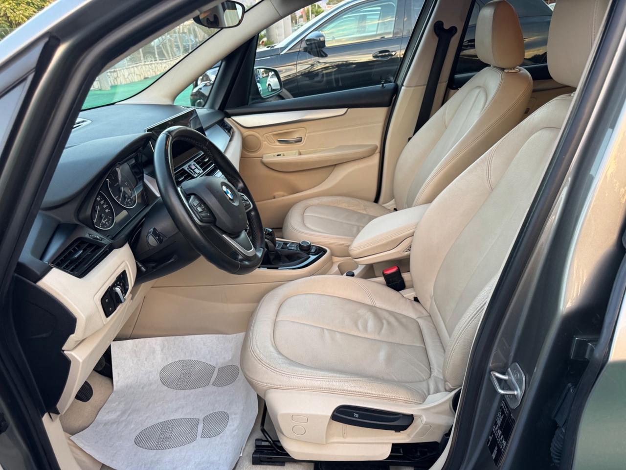 Bmw 2er gran Tourer 216d luxury 7 POSTI