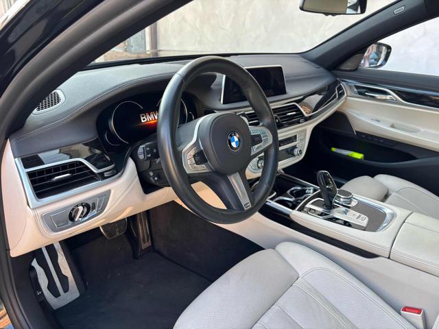 BMW 740 d xDrive Luxury UNICO PROP