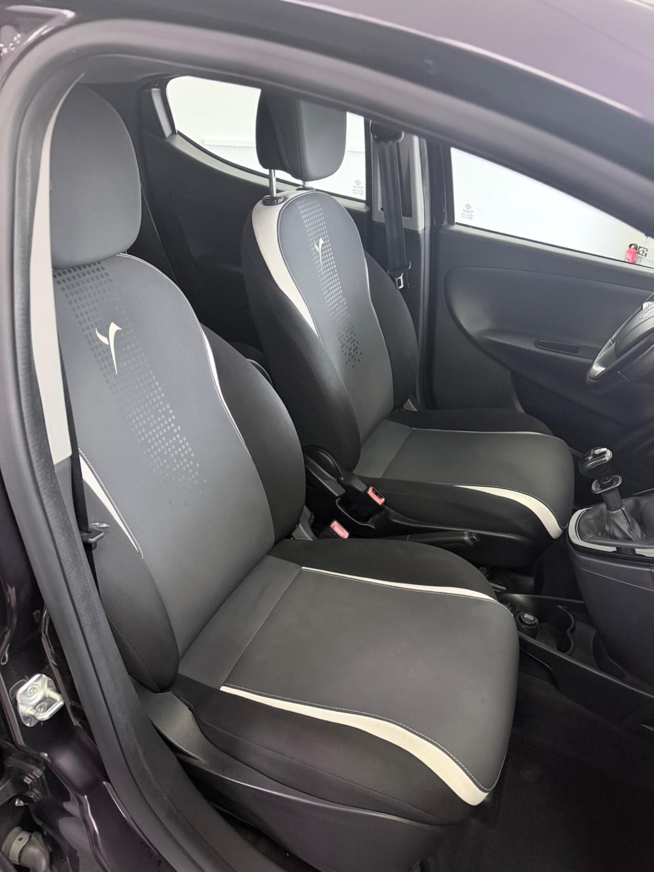 Lancia Ypsilon GPL GPL GPL