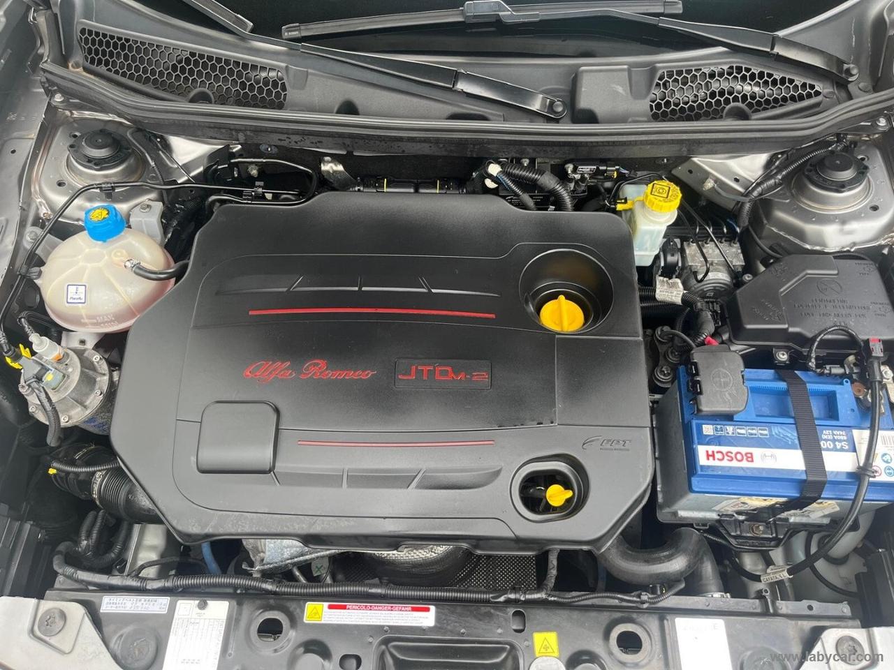 ALFA ROMEO Giulietta 1.6 JTDm-2 105 CV Distinctive