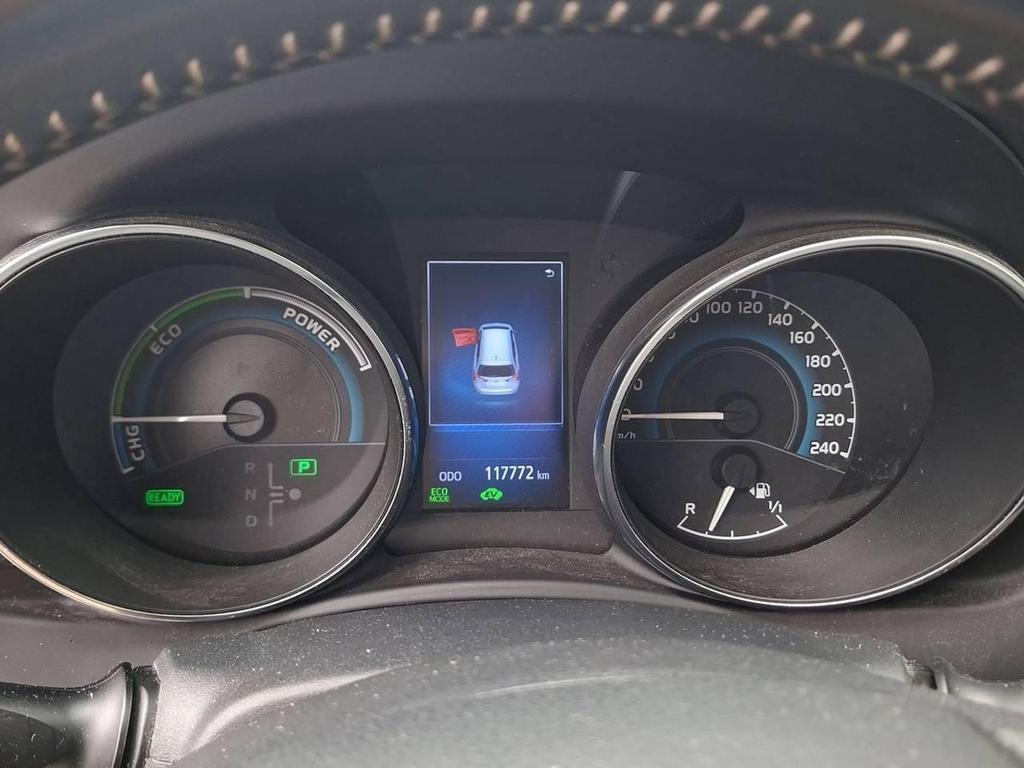 Toyota Auris Touring Sports 1.8 Hybrid Lounge CVT