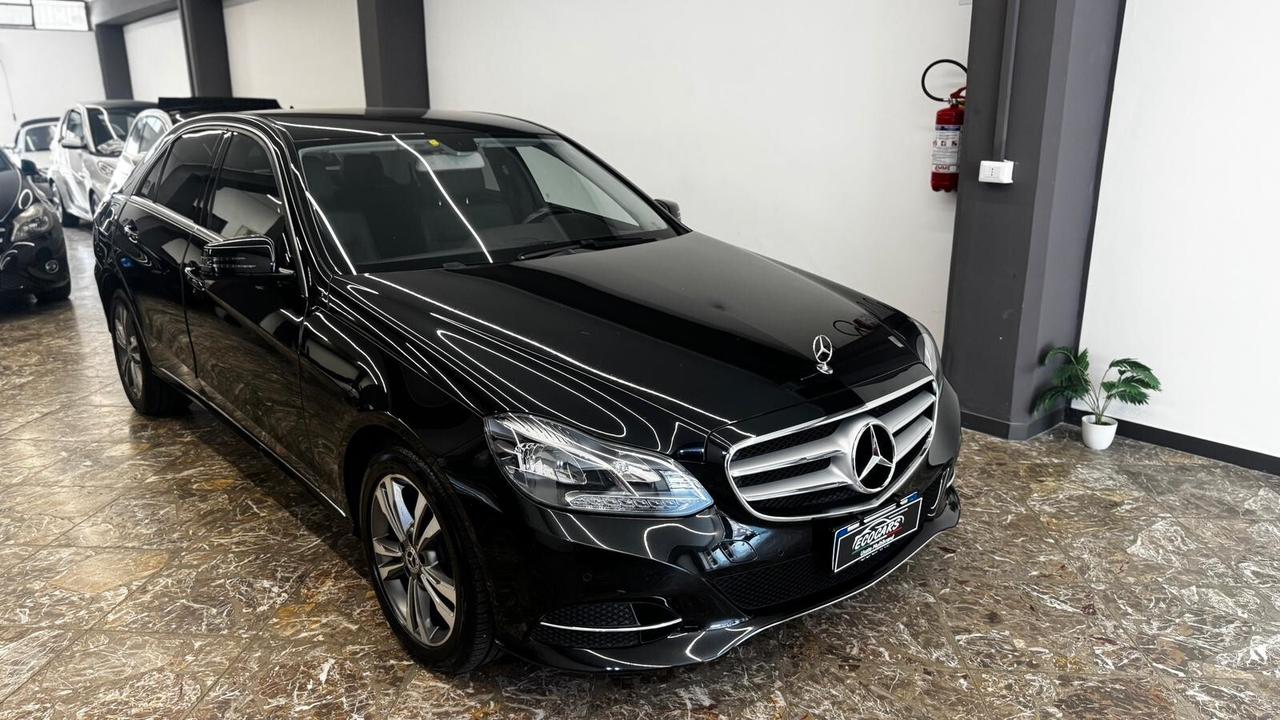 Mercedes-benz E 220 BlueTEC Premium 4matic - 2016