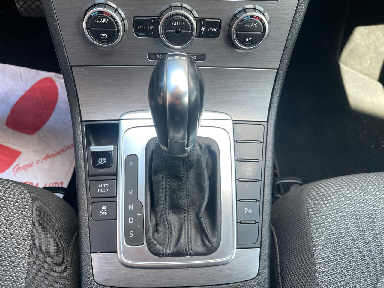 Volkswagen Passat Var. 2.0 TDI DSG High. BM.Tech. NEO PATENTATI