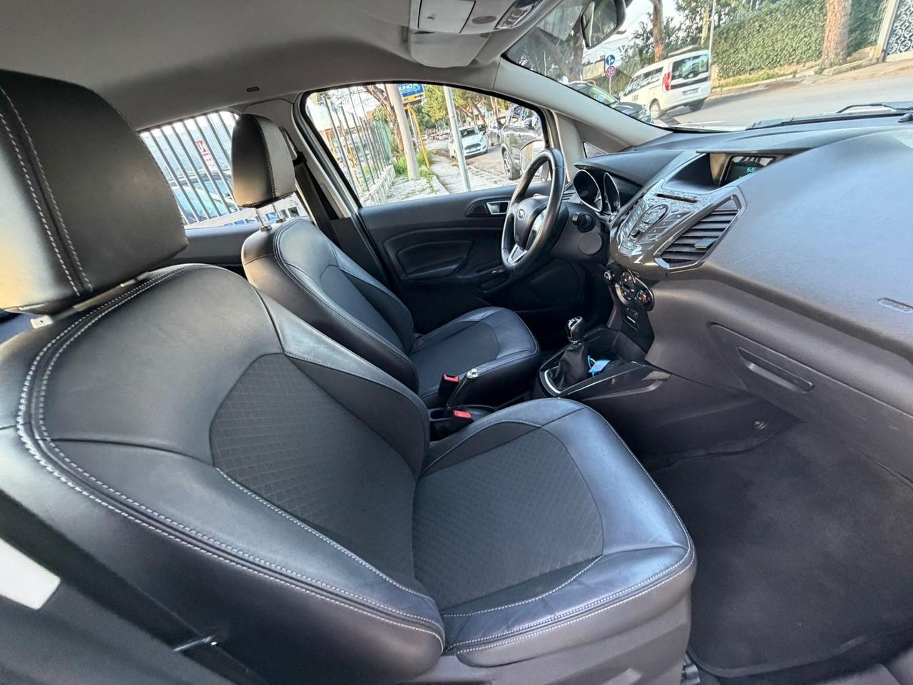 Ford EcoSport 1.5 TDCi 95 CV Titanium