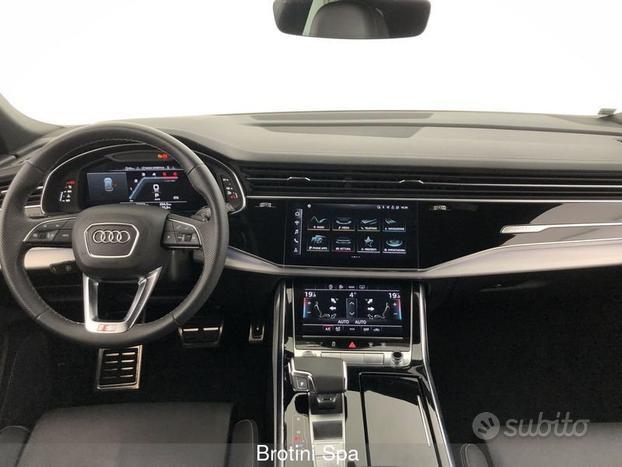 Audi Q8 45 TDI quattro tiptronic