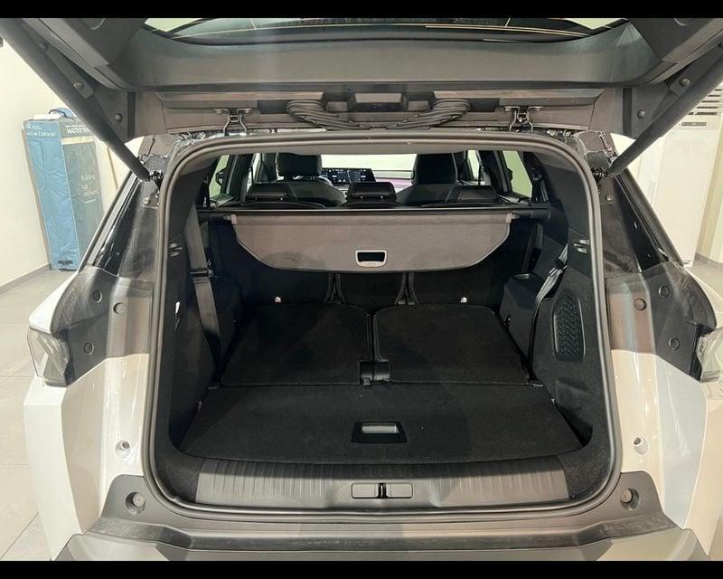 Peugeot 5008 Nuovo Hybrid 136 e-DCS6 GT