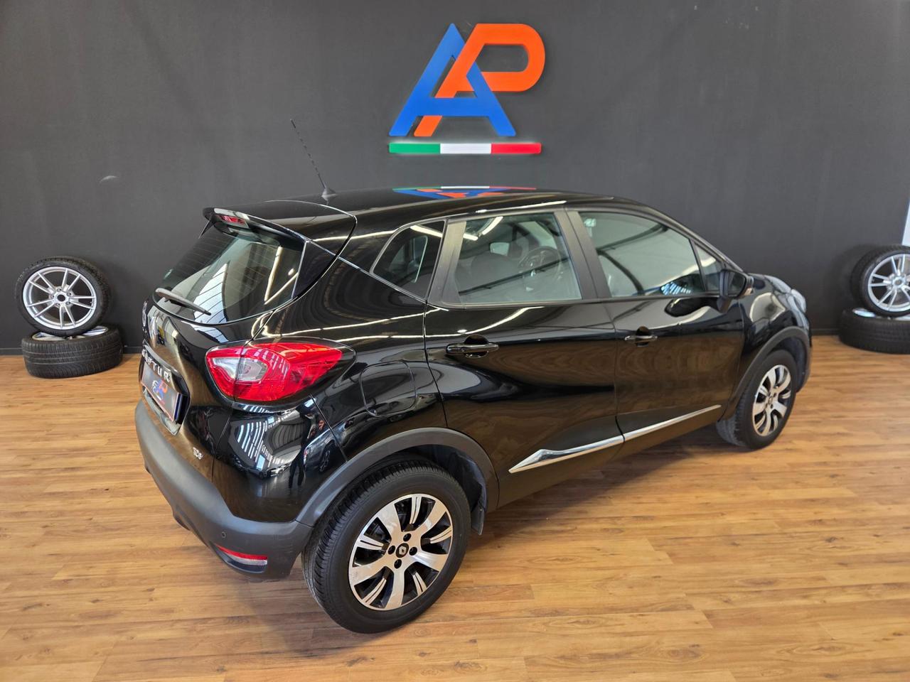Renault Captur 0.9 tce Intens (energy r-link) 90cv E6