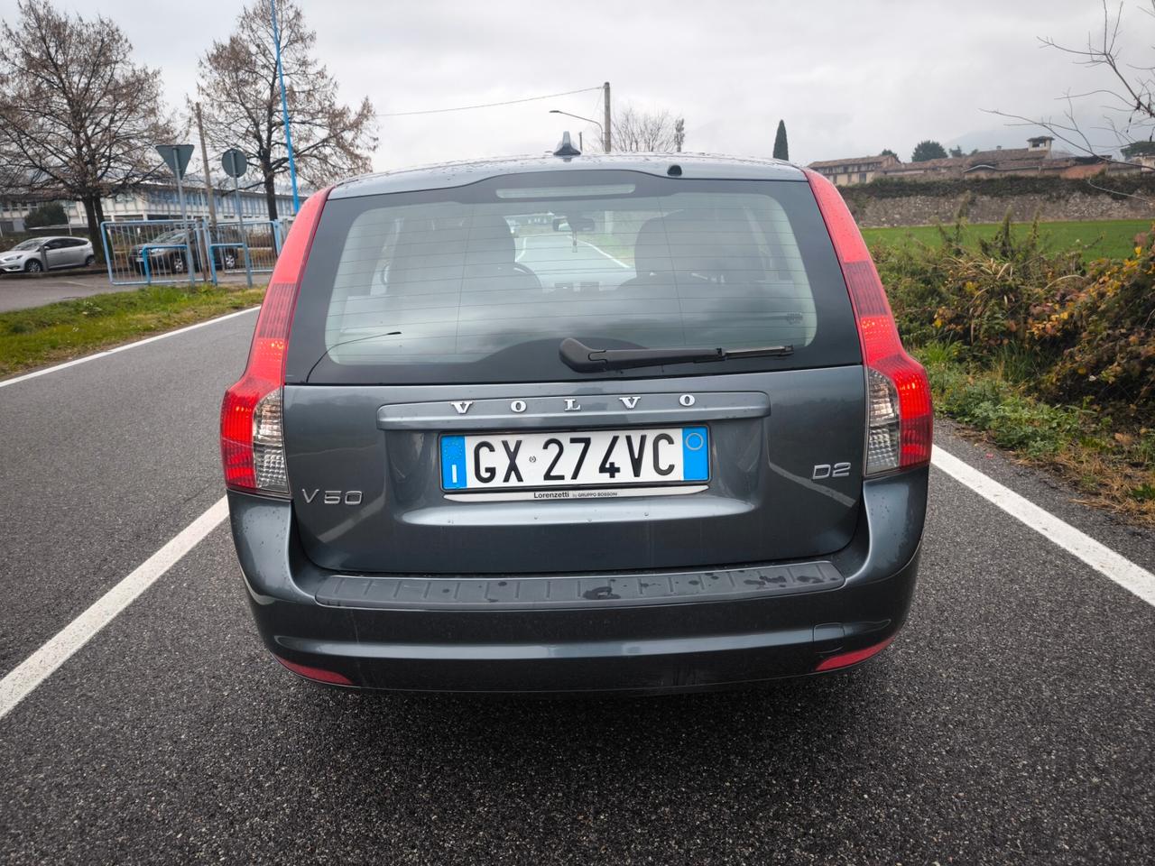 VOLVO V50 SW 1,6 D2 OK NEOPATENTATI