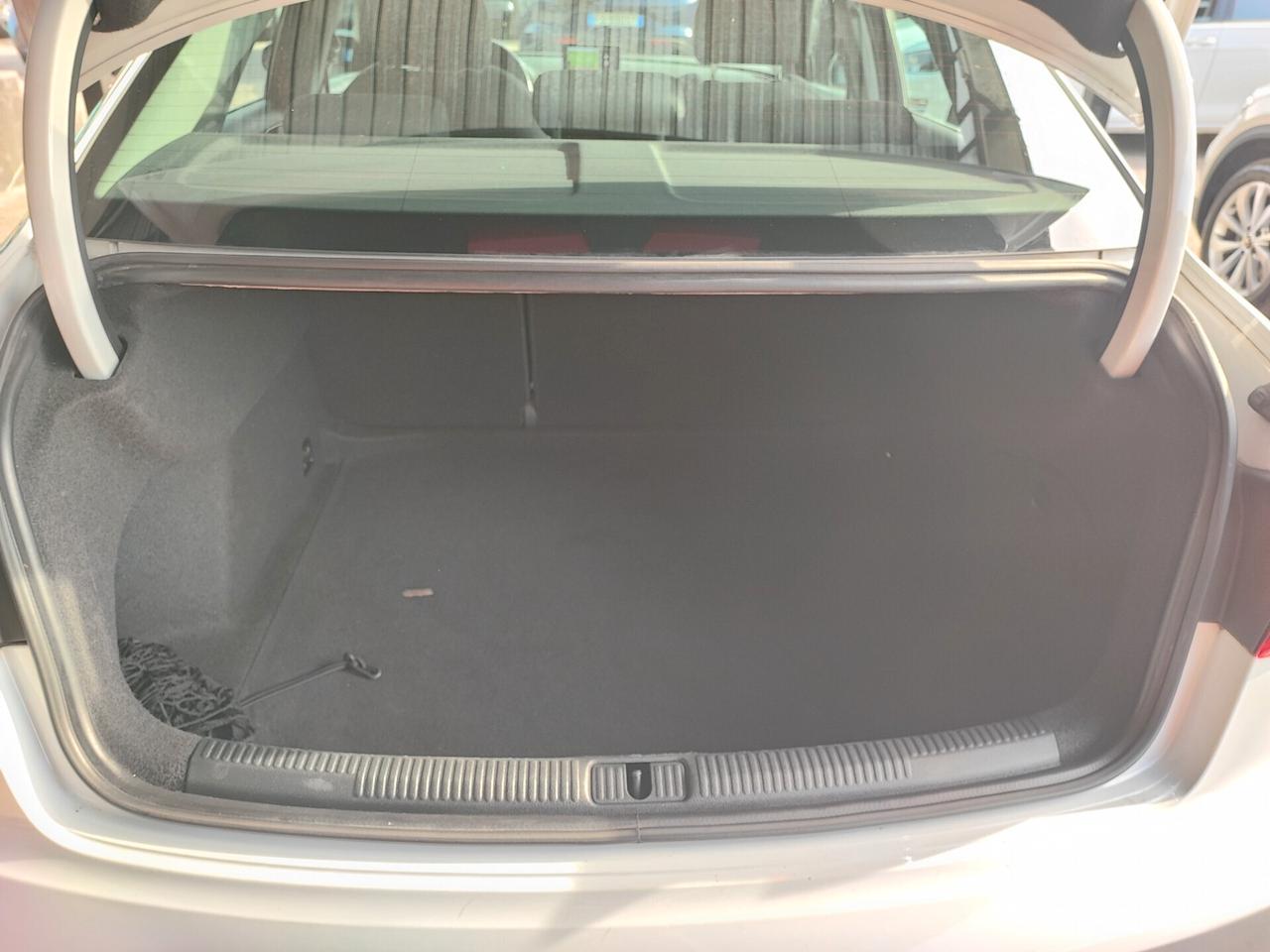 Audi A3 Sedan 1.6 TDI S tronic Sport