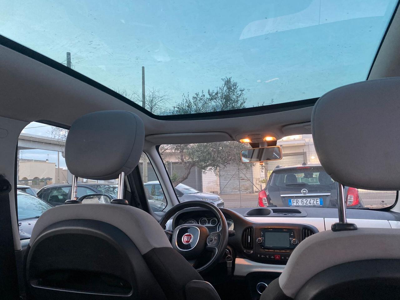 Fiat 500L 0.9 TwinAir Turbo Natural Power Panoramic Edition BG