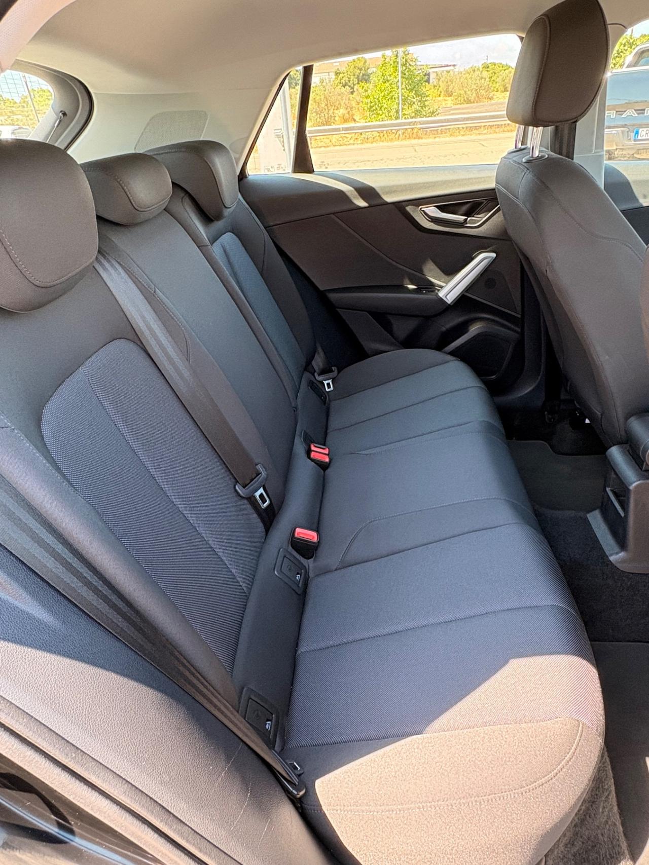 Audi Q2 35 TDI S tronic Admired