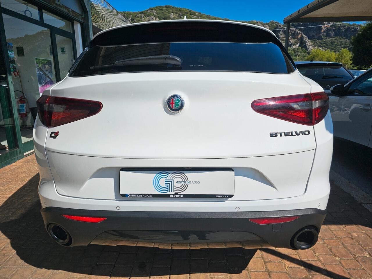 Alfa Romeo Stelvio 2.2 Turbodiesel 210 CV AT8 Q4 Executive