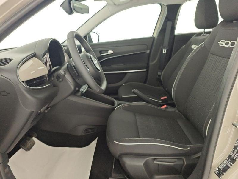 FIAT 600 Hybrid 110 CV DCT MHEV
