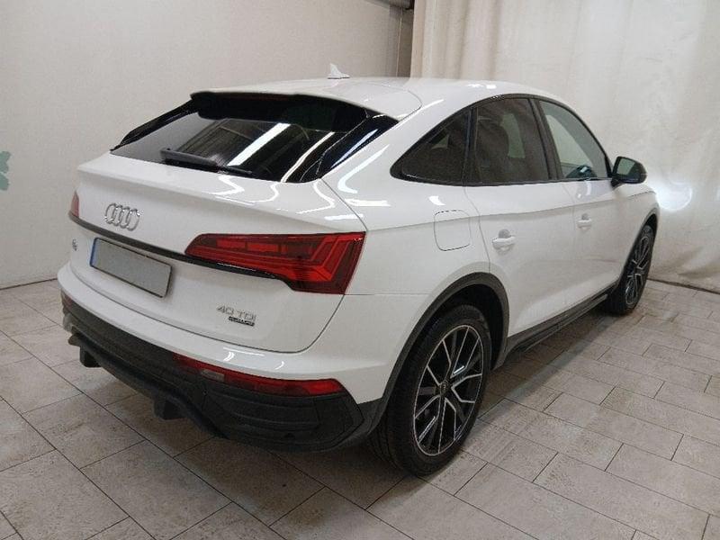 Audi Q5 Sportback 40 2.0 tdi mhev 12V S line quattro s-tronic