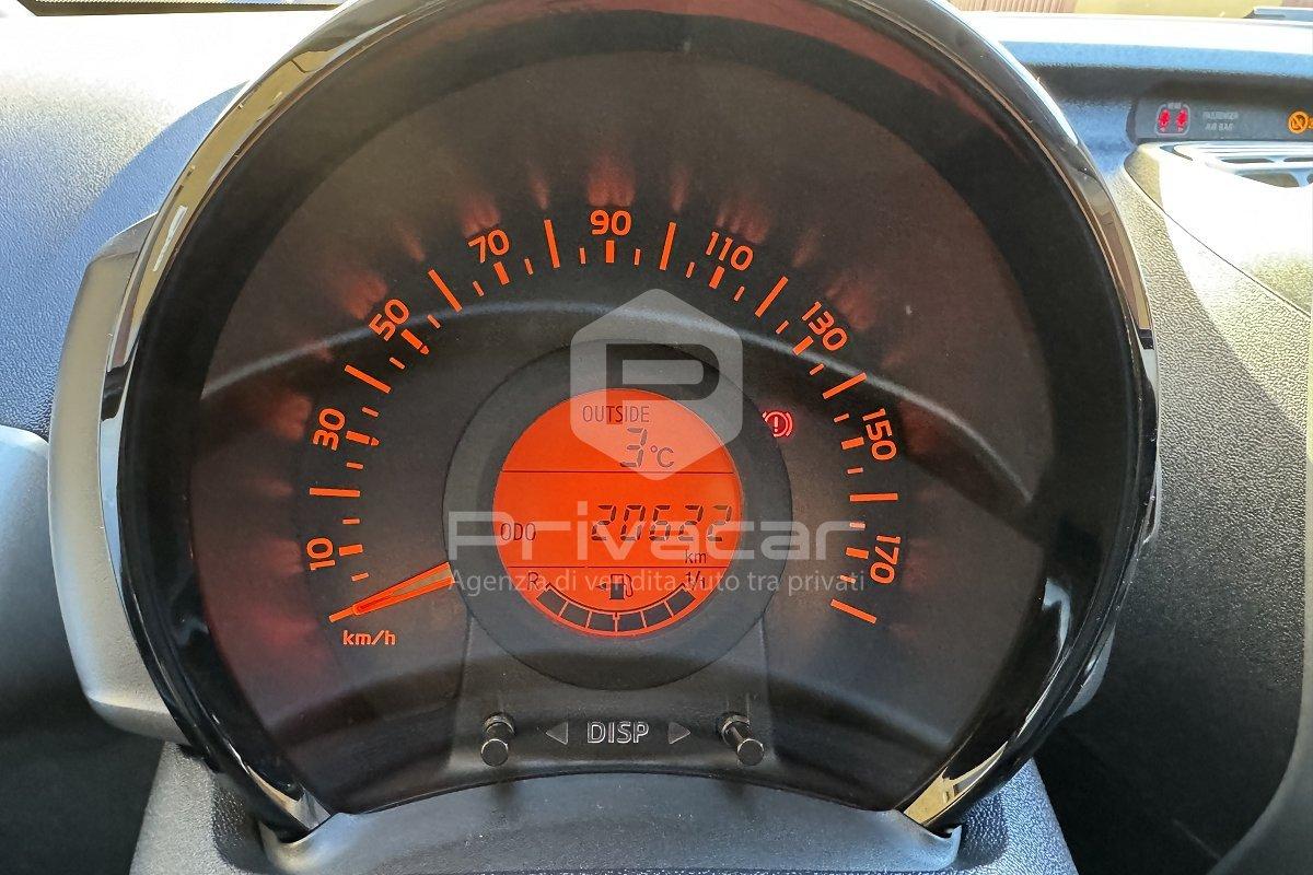 PEUGEOT 108 VTi 68 5 porte Active TOP!