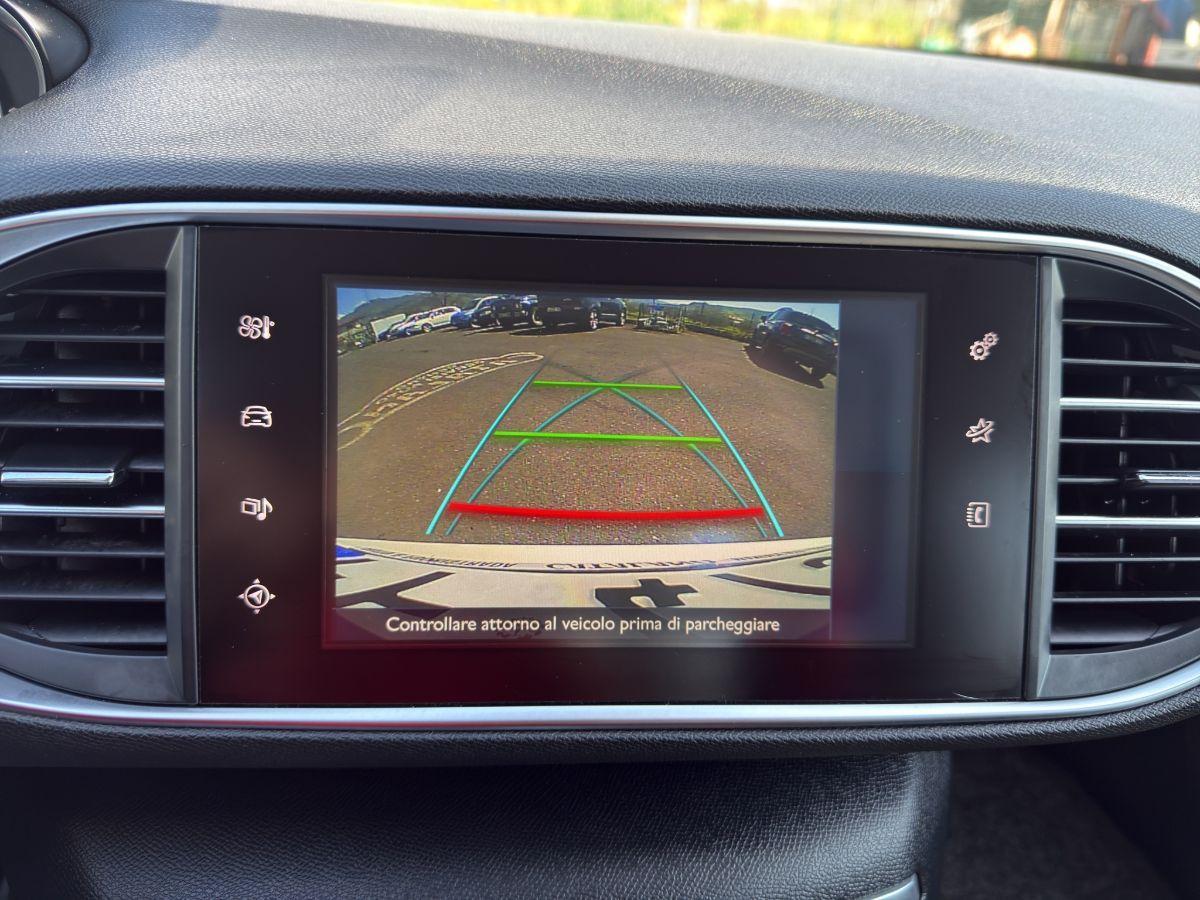 PEUGEOT - 308 - 1.6 BlueHDi 120CV S&S Allure BIANCO PERLA