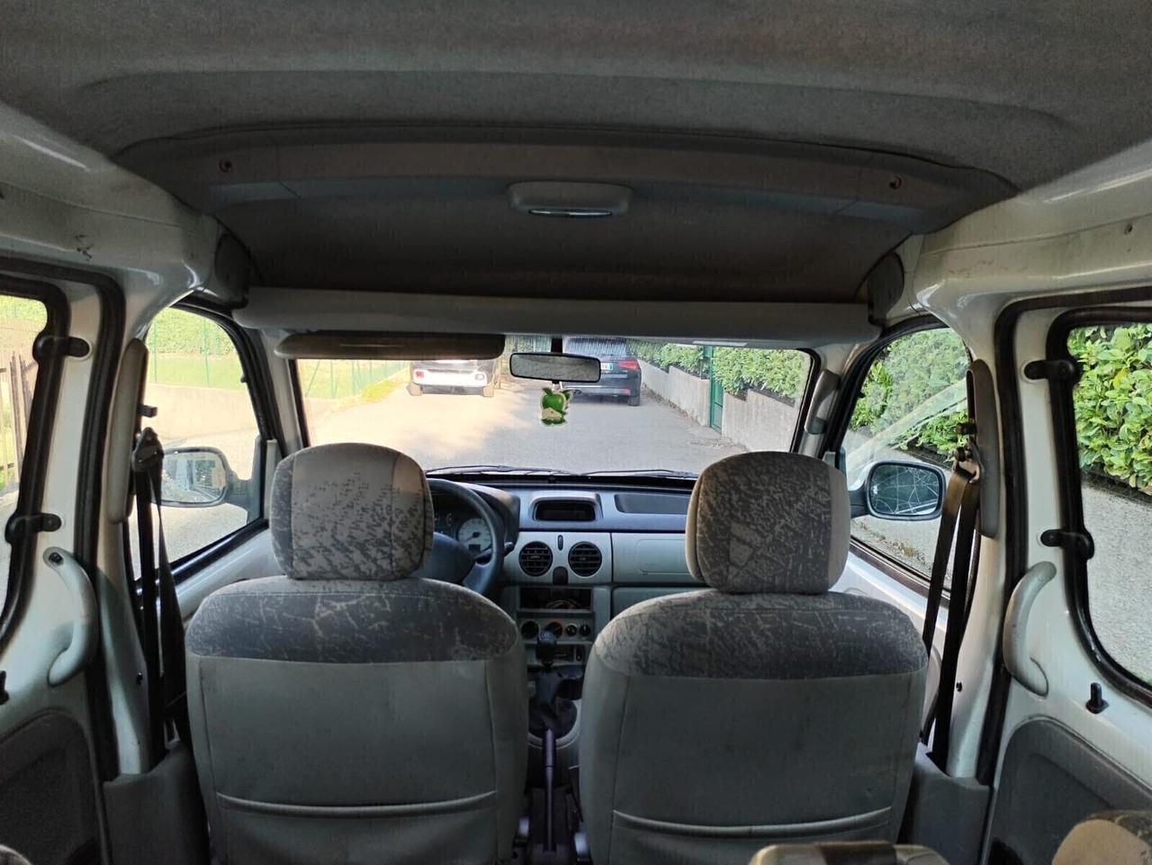 Renault Kangoo 1.9 dCi 4x4 4p. Authentique