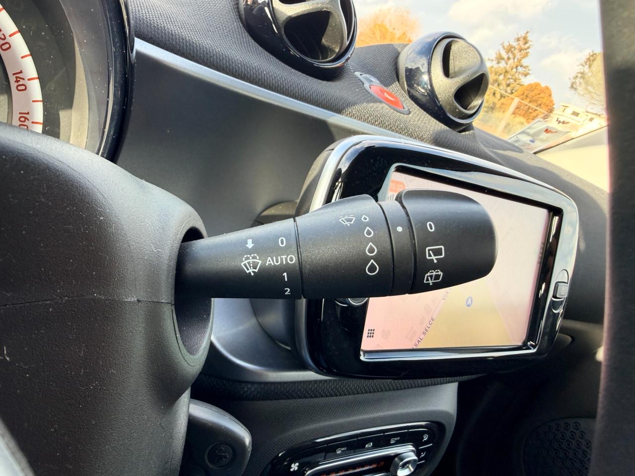 Smart ForTwo EQ Passion prezzo reale LED