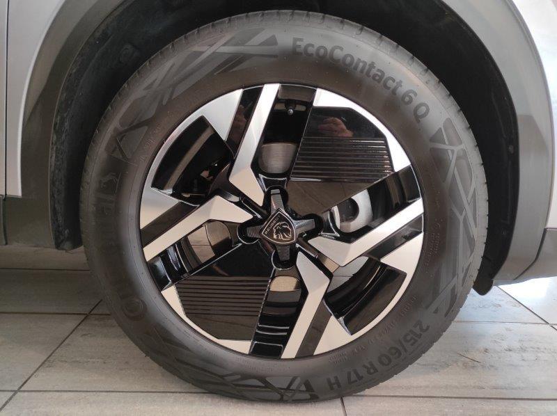 PEUGEOT 2008 2ª serie - 2008 PureTech 130 S&S EAT8 Allure