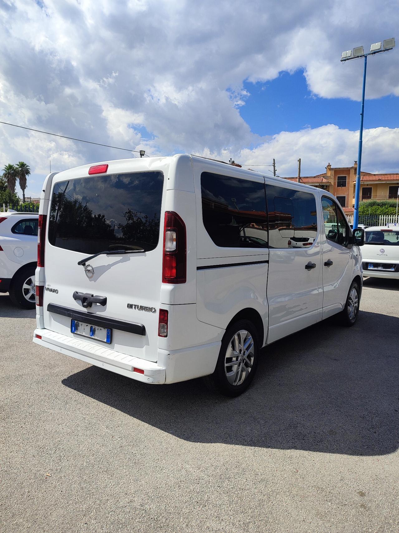 Opel Vivaro 29 1.6 CDTI PL-TN Combi
