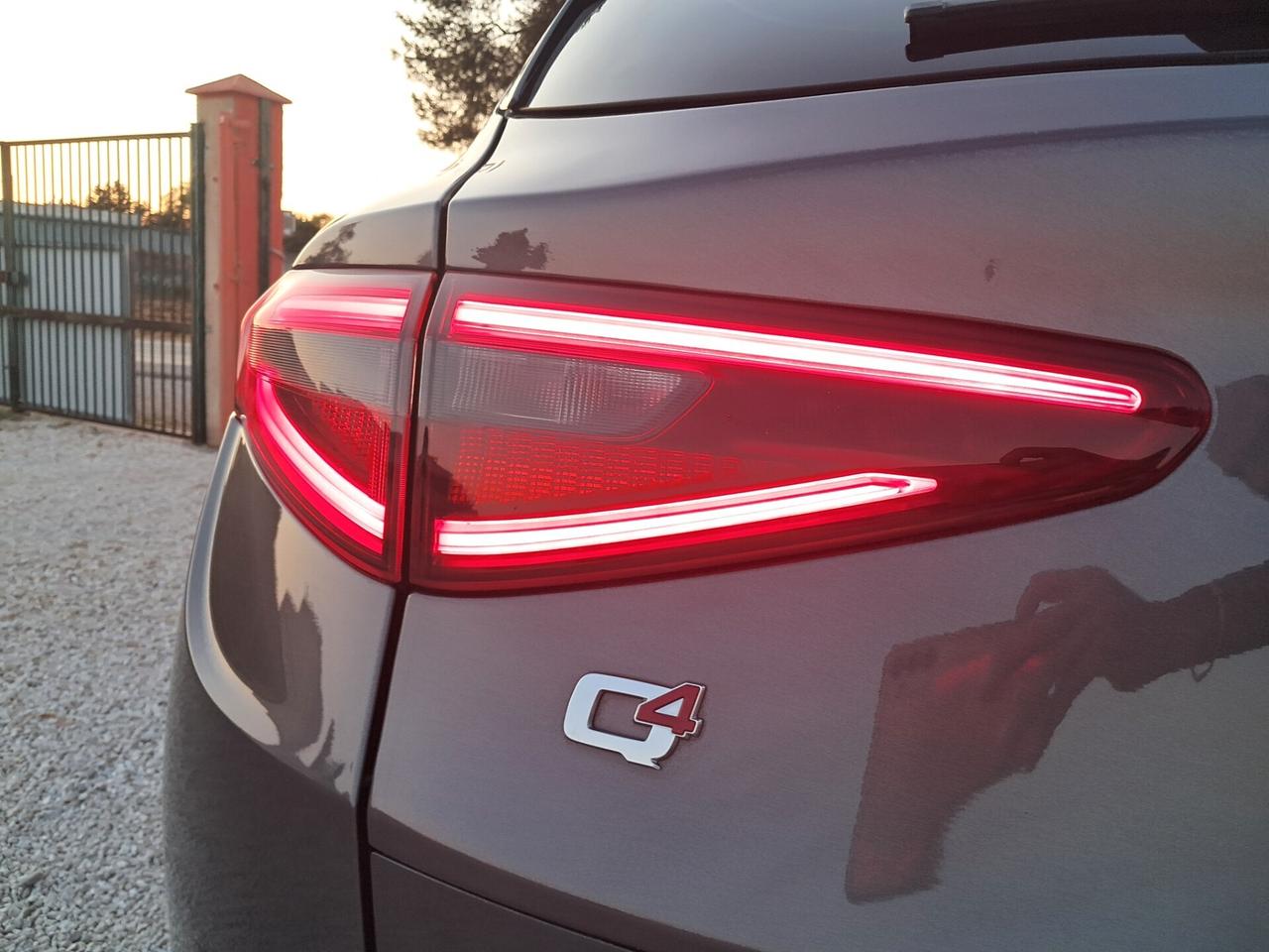 Alfa R. Stelvio 190 CV AT8 Q4 *LED-PELLE-CERCHI 20''