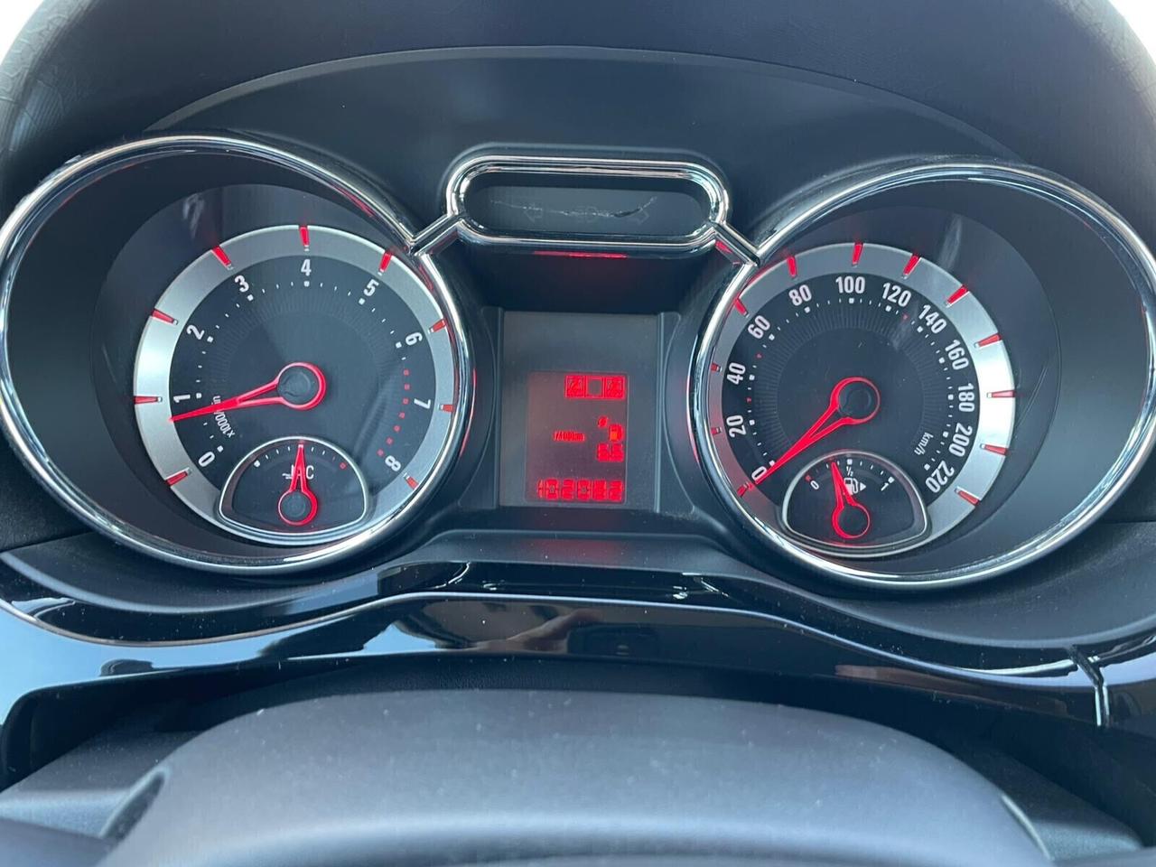 Opel Adam 1.2 70 CV 12 MESI GARANZIA OK NEOP