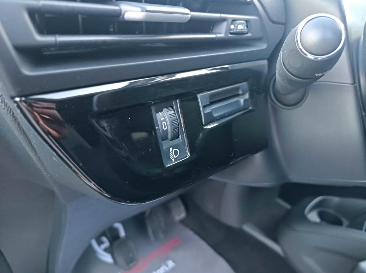 Citroen C4 SpaceTourer PureTech 130 S&S Live