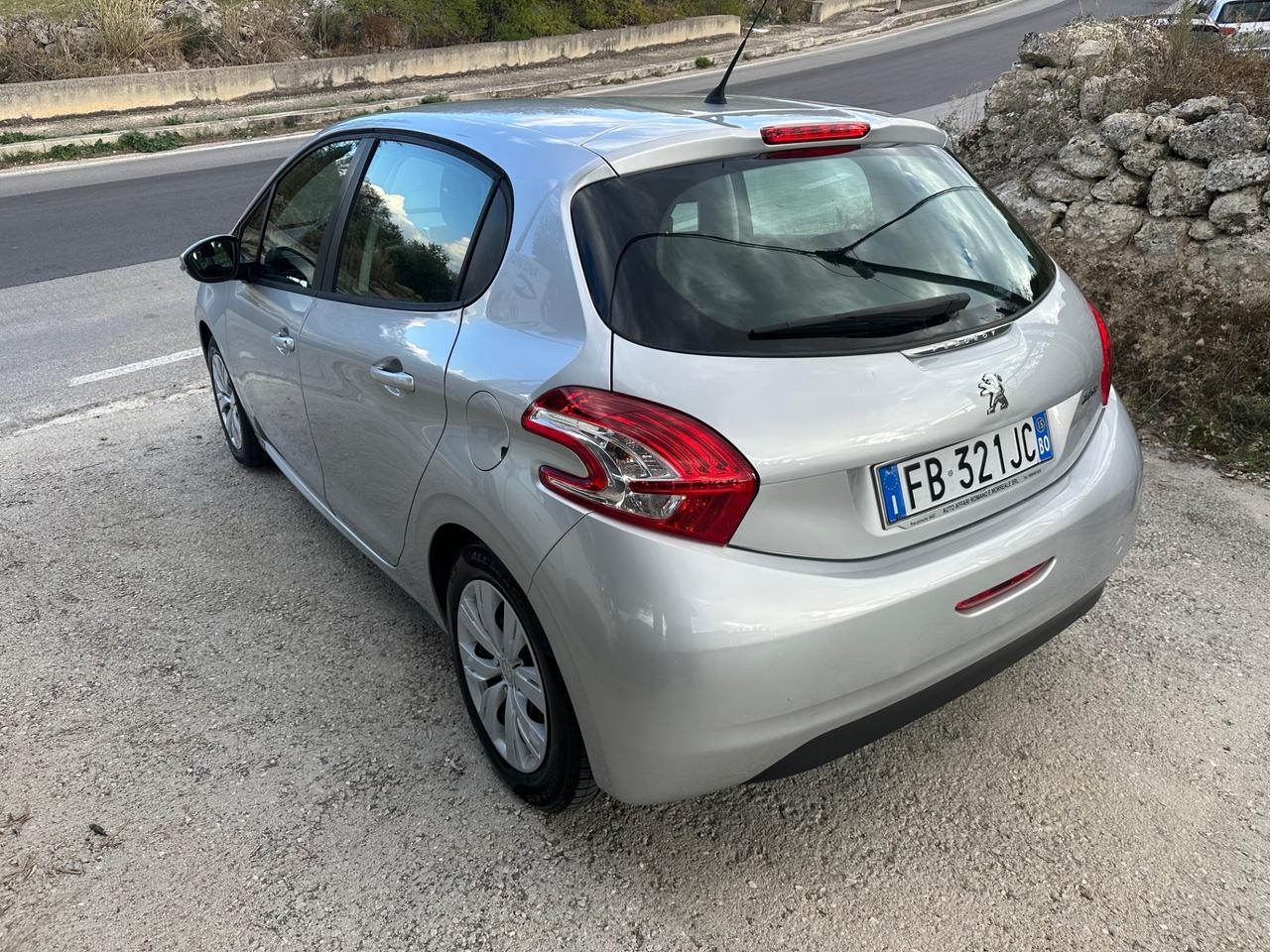 Peugeot 208 1.4 VTi 95 CV 5p. GPL Active
