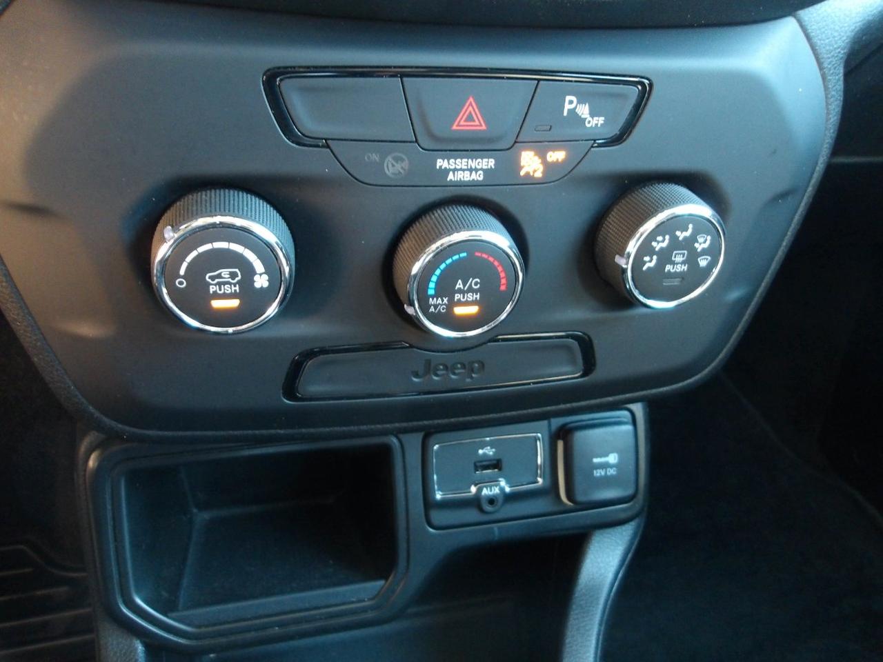 Jeep Renegade 1.6 e-torq evo Longitude fwd 110cv my18