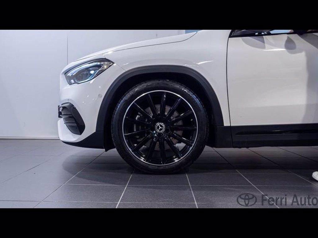 MERCEDES Gla 250 premium auto del 2022